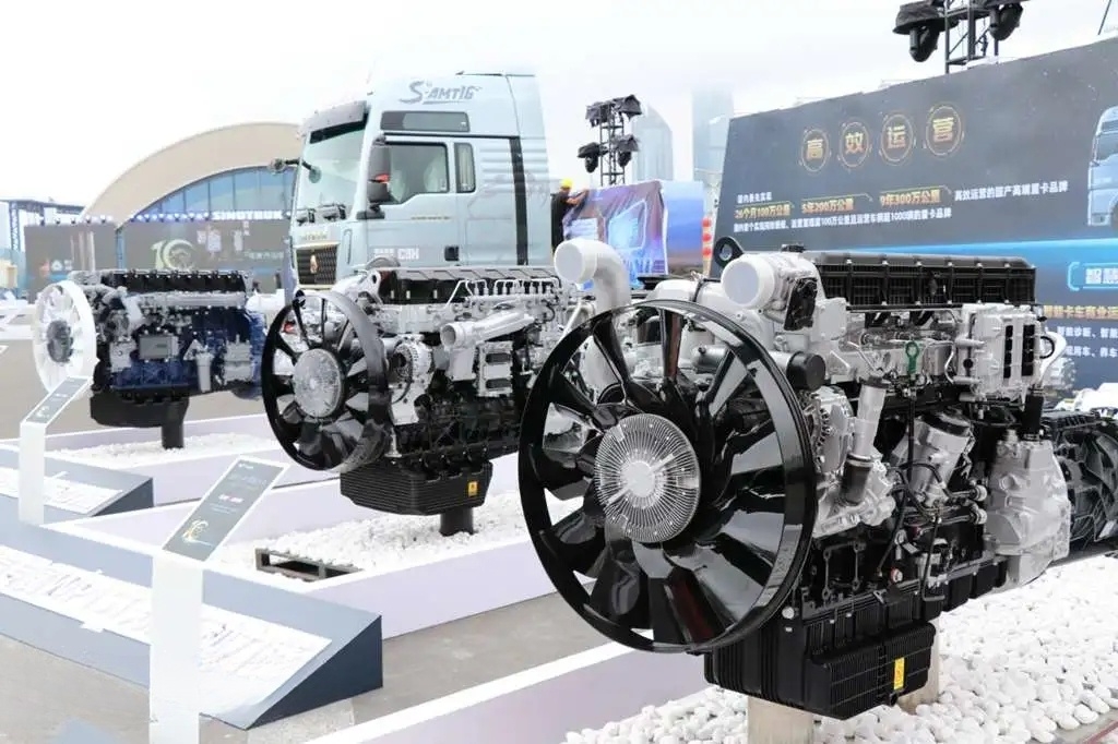 Truck encyclopedia-engine