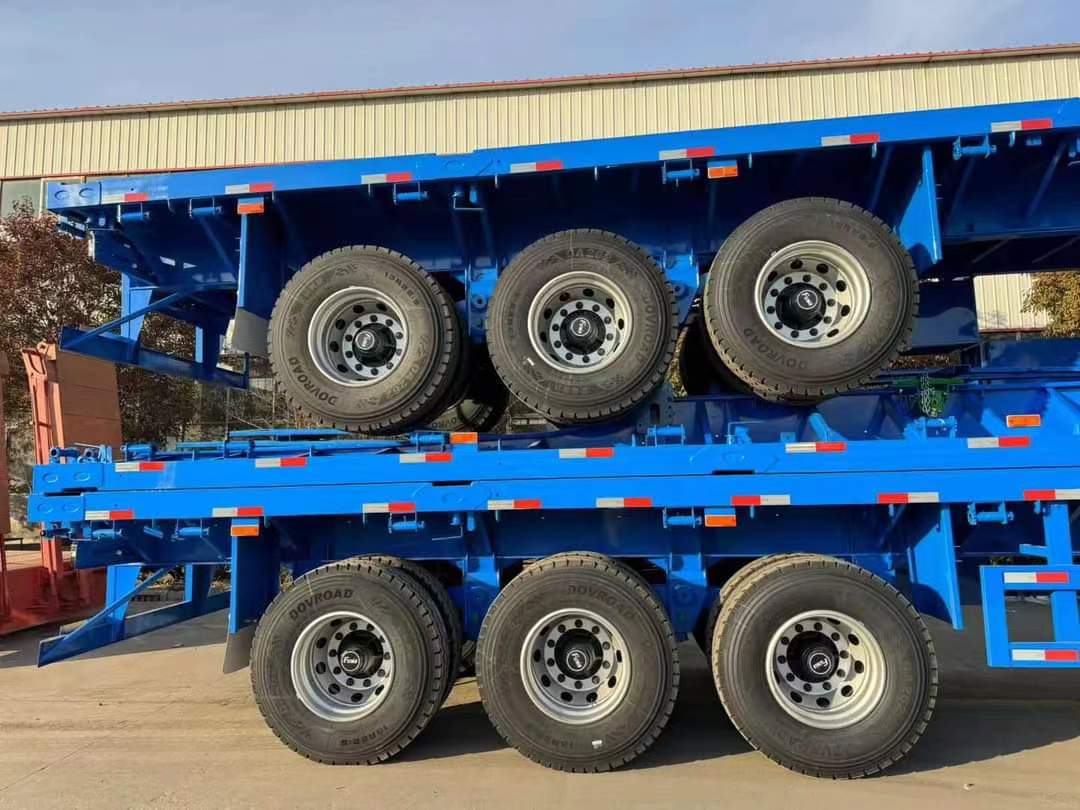 40-inch three-axle multi-functional small gooseneck container semi-trailer