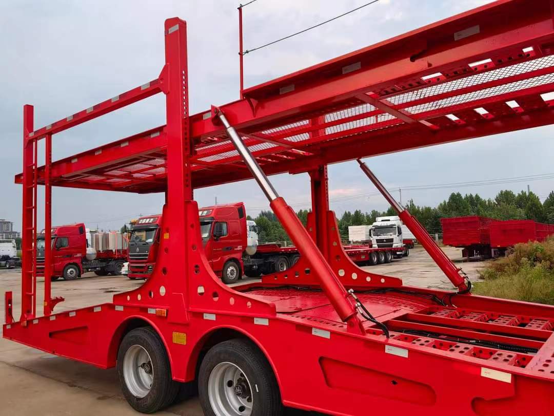 13.6m vehicle transport semi-trailer