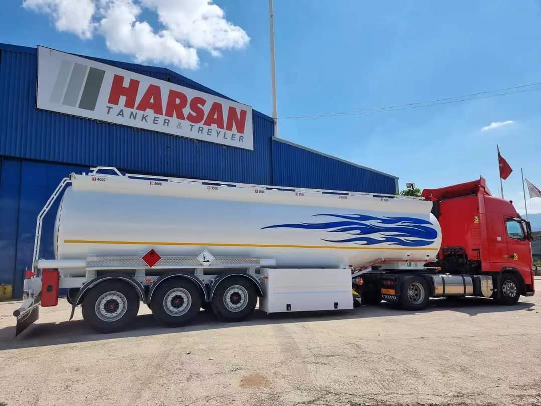 46 cubic meter flammable liquid tank transport semi-trailer