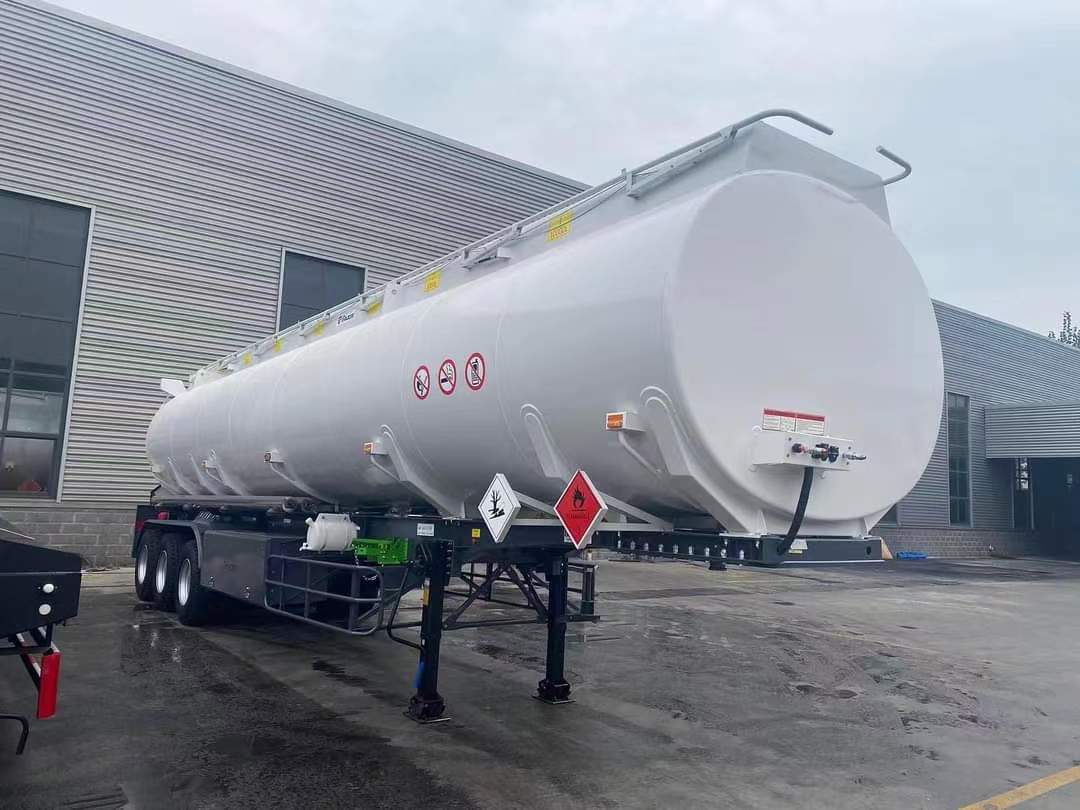 51.5 cubic meter chemical liquid tank transport semi-trailer