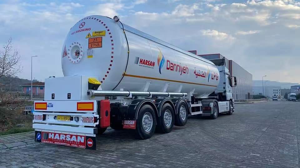 49 cubic meters intelligent aluminum alloy flammable liquid tank transport semi-trailer