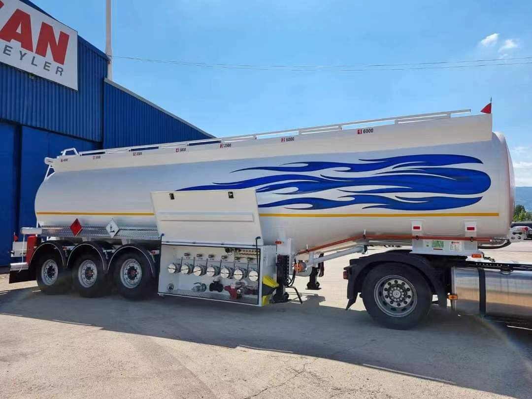 46 cubic meters gasoline, diesel, kerosene aluminum tank semi-trailer