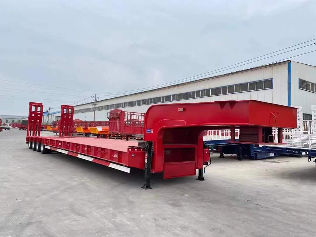 13-meter three-line six-axle low-flat semi-trailer